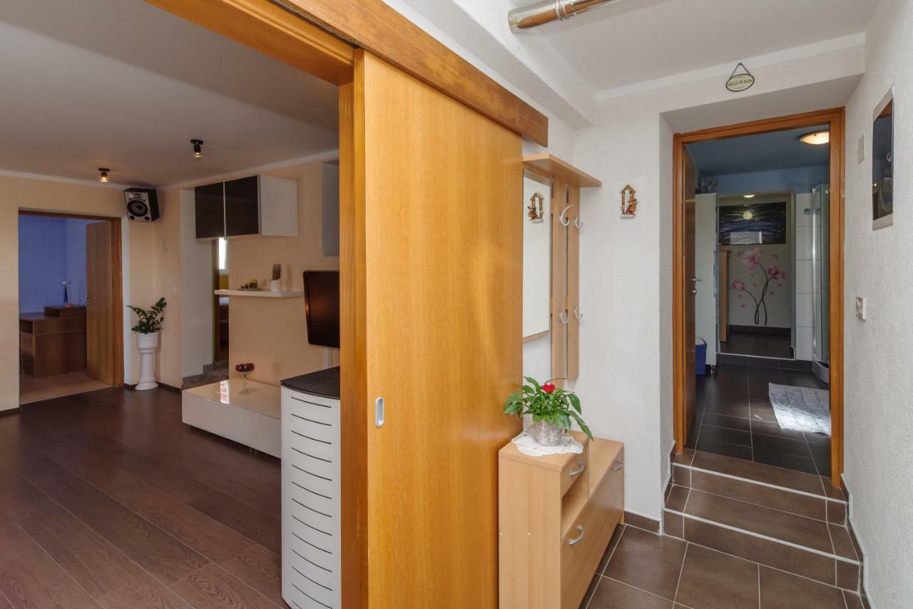 Apartment Sarar Криквеница Екстериор снимка